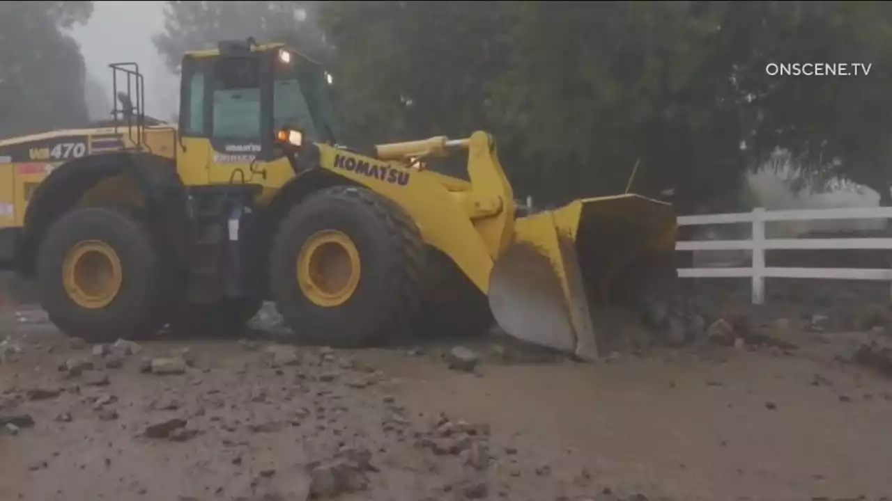 Powerful storm prompts weather alerts across Southern California