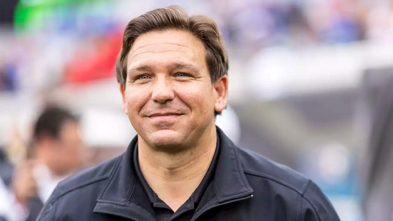 Conservatives spike football after Ron DeSantis crushes Charlie Crist in Florida gubernatorial race