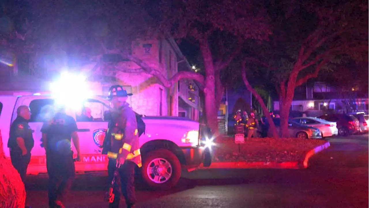 1 person displaced from home after apartment fire on Northwest Side, SAFD says