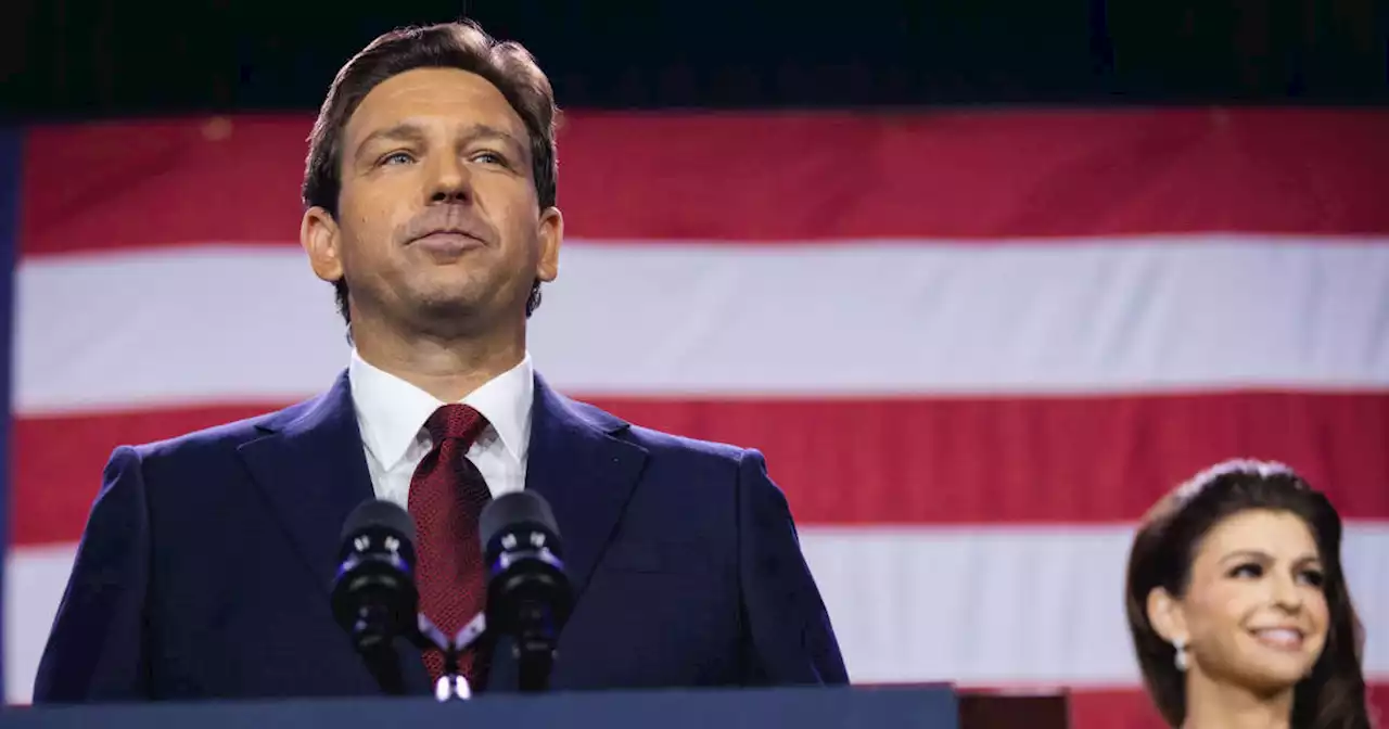 L’ultraconservateur Ron DeSantis, réélu gouverneur de Floride, menace désormais Trump dans la course à 2024