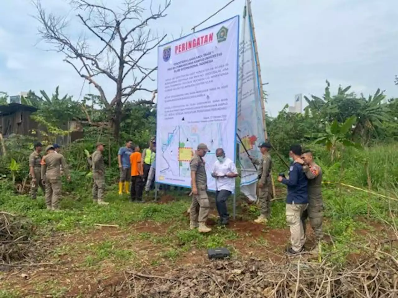 Kemenag Tertibkan Penggarap Lahan UIII di Cisalak