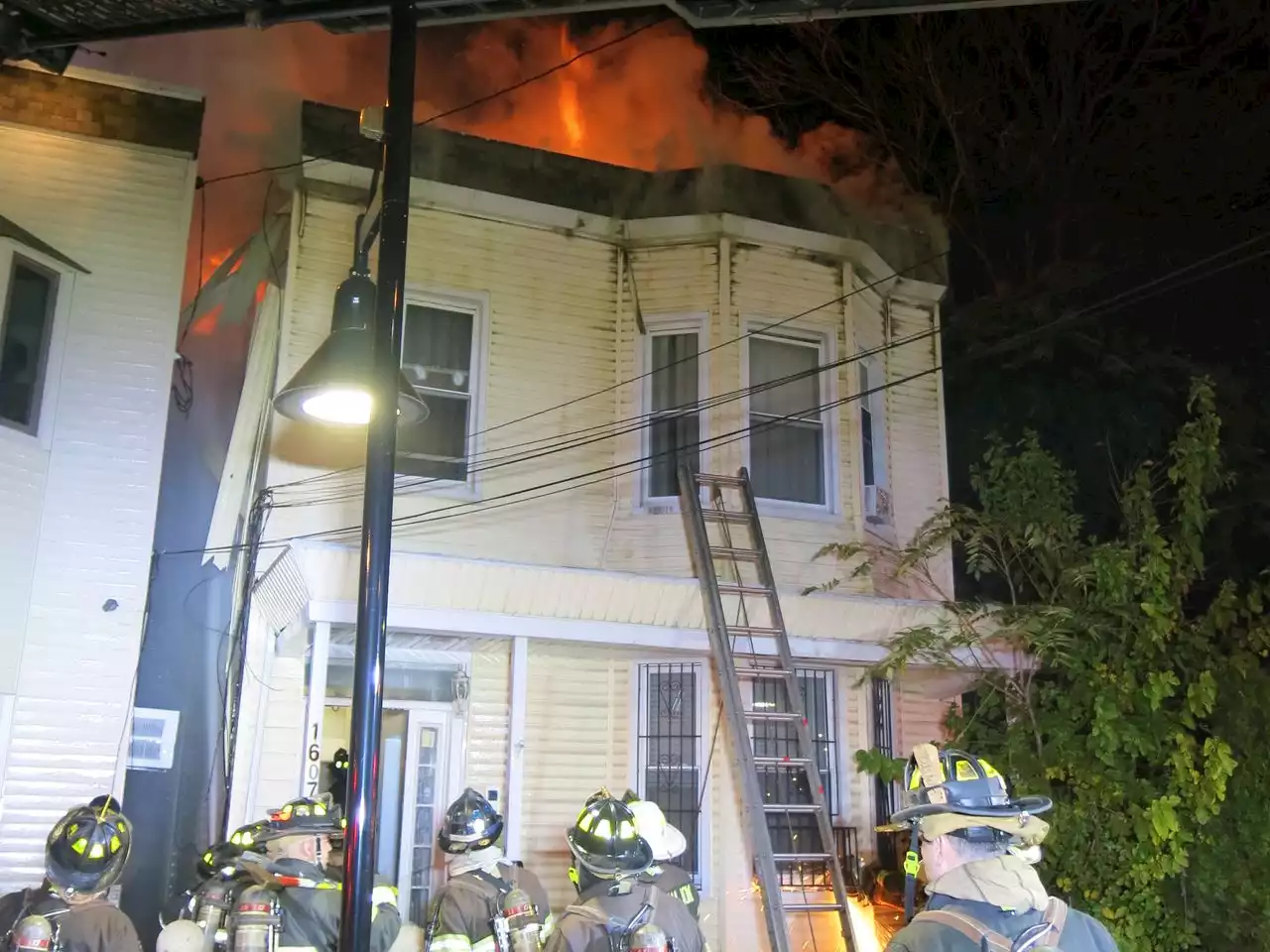 11 displaced, three firefighters injured in 3-alarm Union City blaze