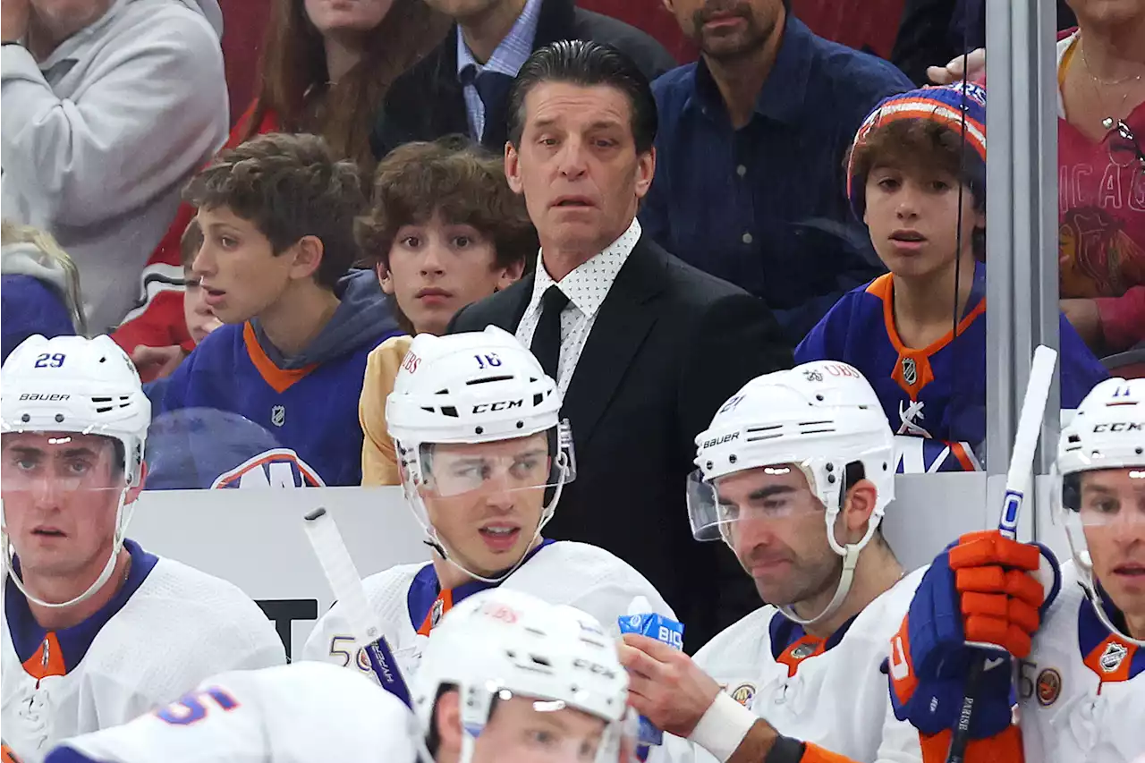 Islanders giving coach Lane Lambert rave reviews