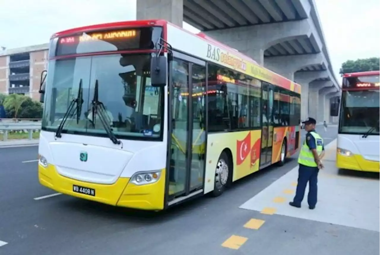 Selangor offers 20 buses to assist commuters affected by closure of 16 stations on LRT Kelana Jaya Line - paultan.org