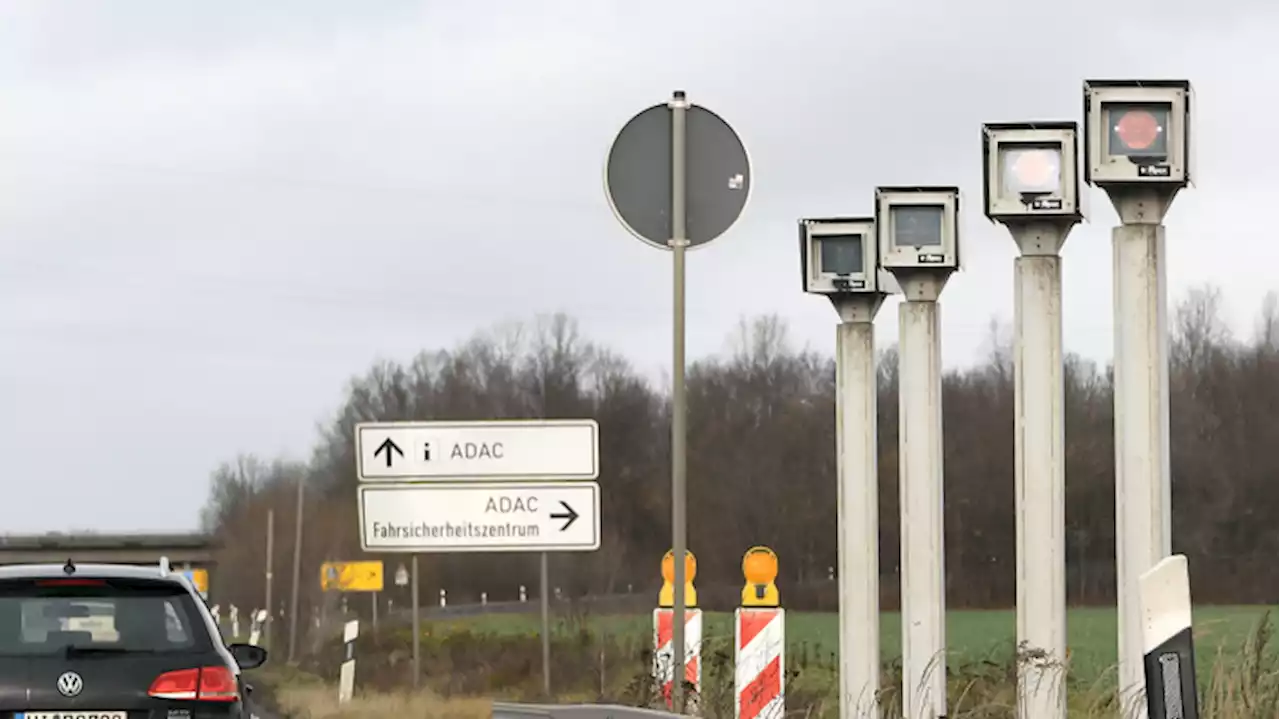 Innenminister Stübgen will Streckenradar gegen Raser einsetzen