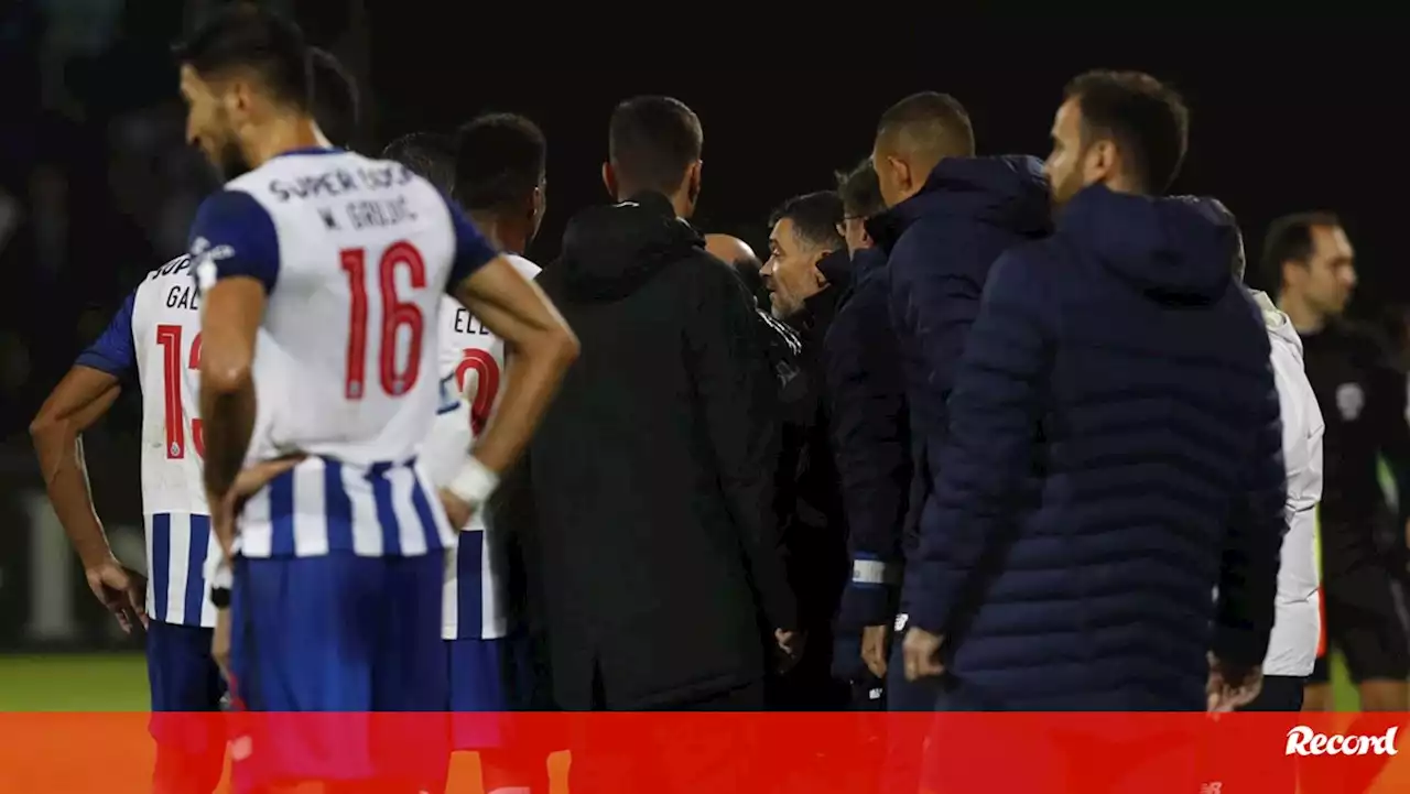 SAD do FC Porto mostra-se 'solidária com Sérgio Conceição' e fala em 'expulsão exagerada'
