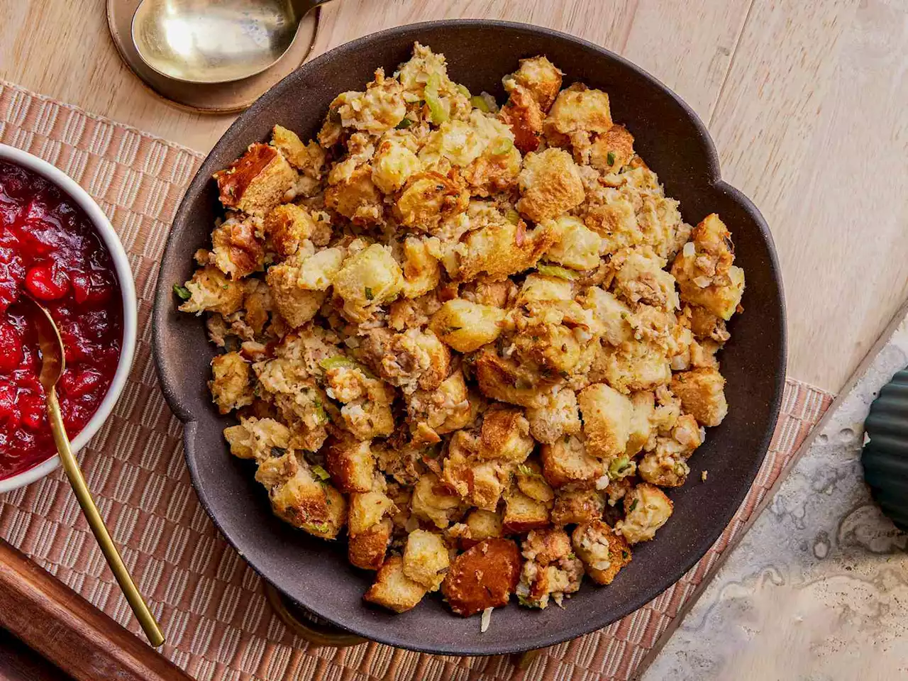 Slow Cooker Sage and Sausage Stuffing Recipe