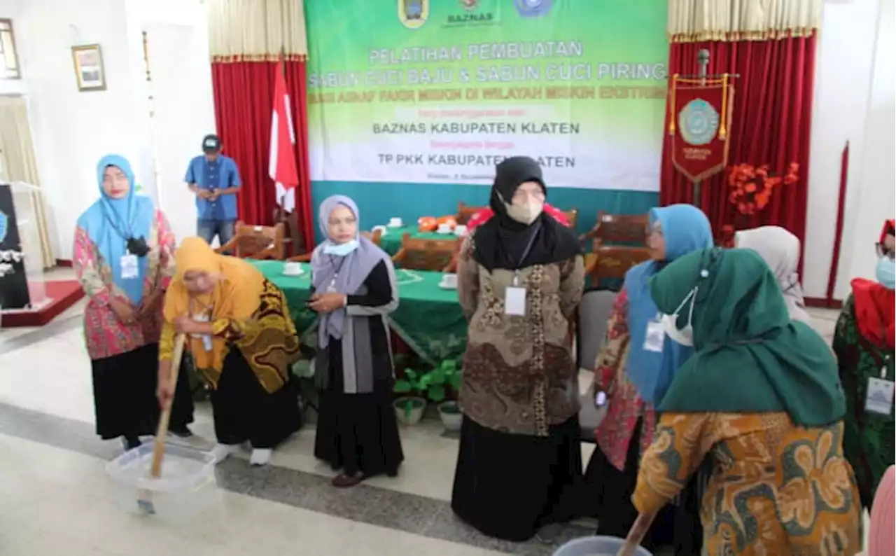 Ingin Tambah Cuan, Emak-Emak Asal 25 Desa Ekstrem di Klaten Belajar Bikin Sabun