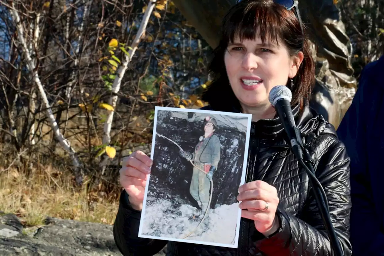 Ontario to apologize to miners forced to use McIntyre Powder