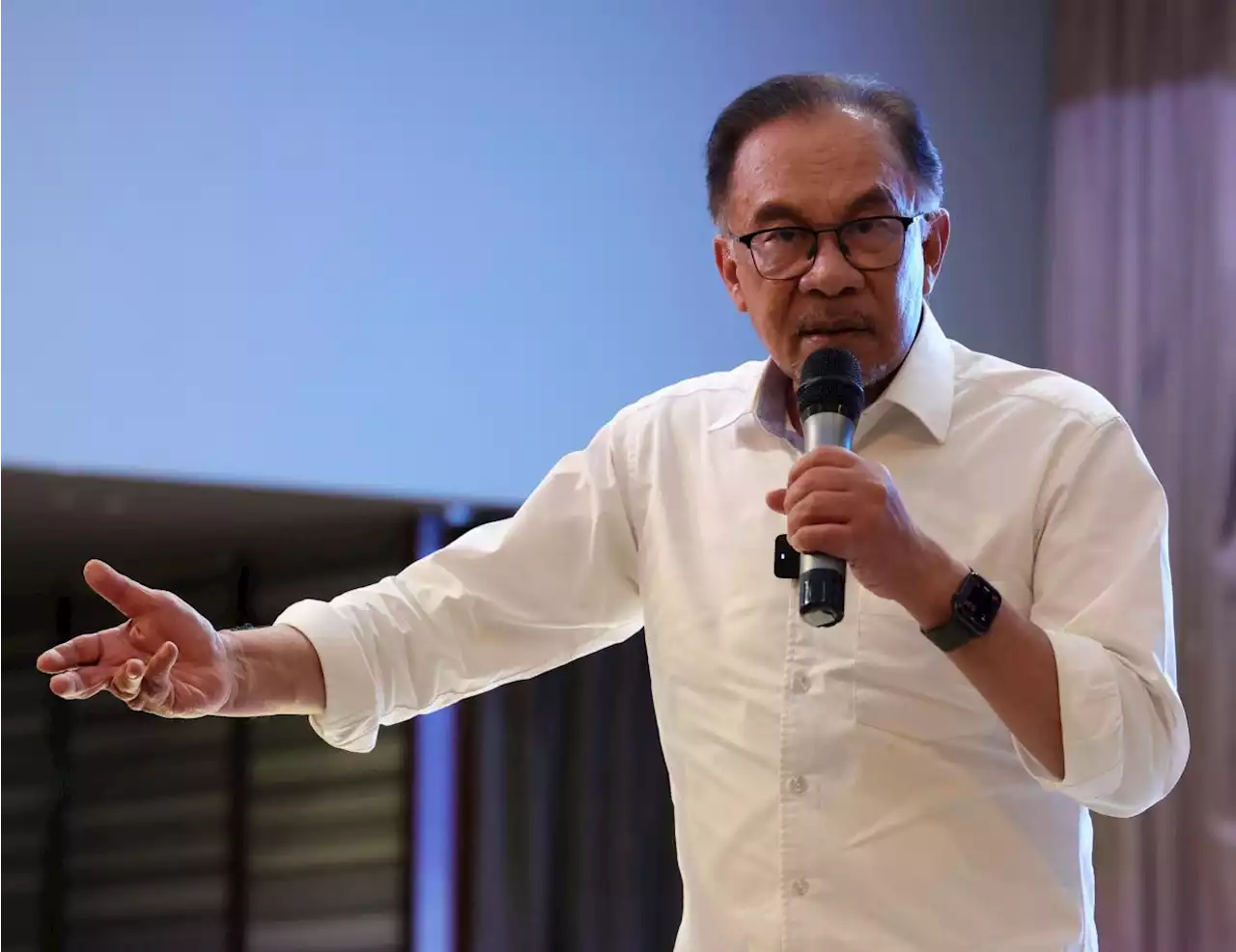 Anwar declares net assets worth about RM11mil