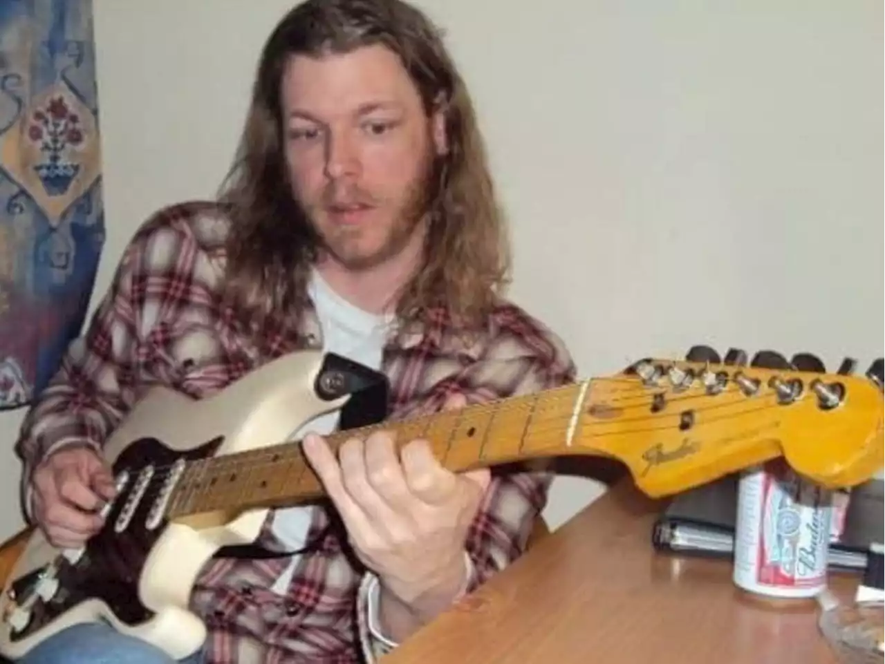 Friends mourn London, Ont. musician as homicide probe continues