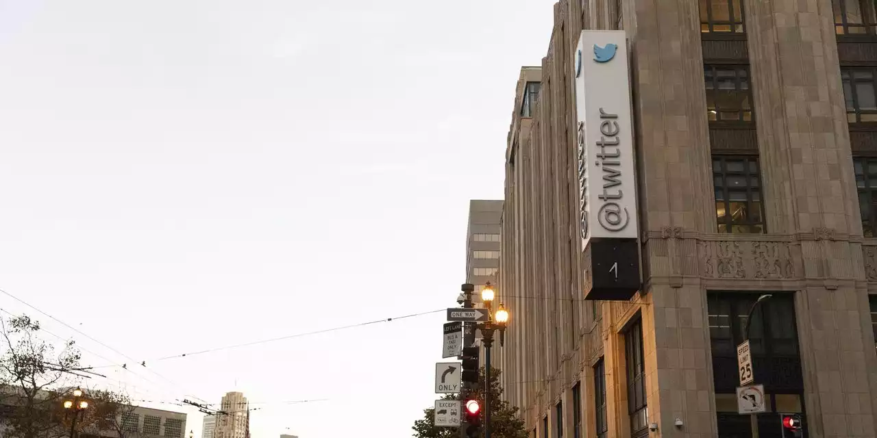 Twitter Ditches Gray ‘Official’ Label Hours After Launching It