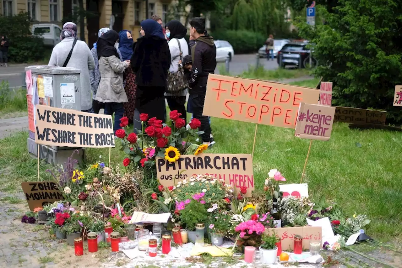 Mord an sechsfacher Mutter: Angeklagter Ehemann kippt im Gerichtssaal um