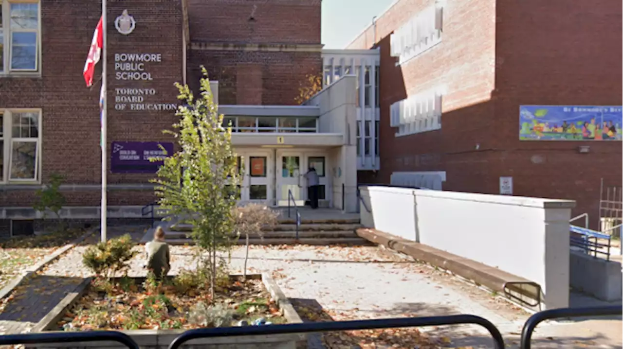 Toronto police investigating after man seen taking photos of students during recess at east-end school