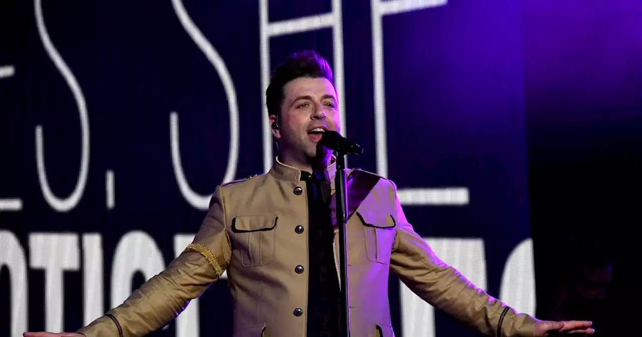 Westlife trio pause gig to pay emotional tribute to seriously ill Mark Feehily