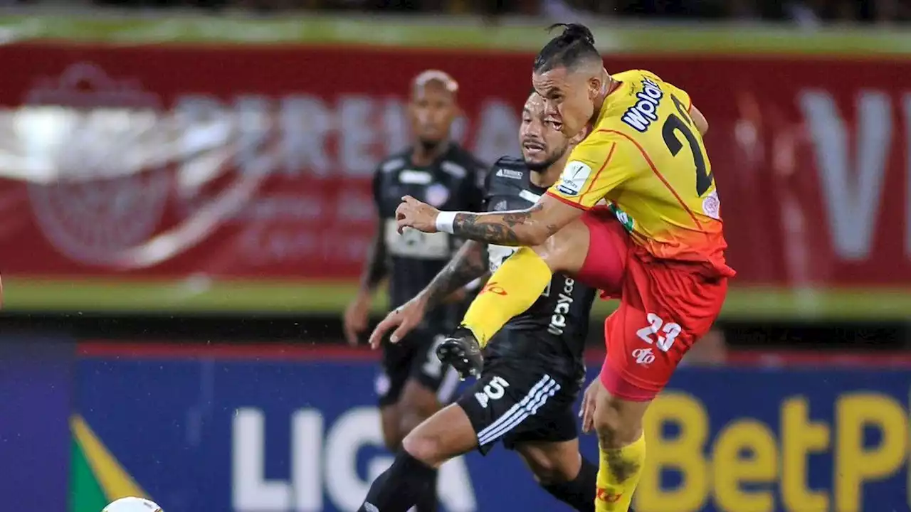 Doblete de Leonardo Castro: Pereira va ganando ante Junior 2-0