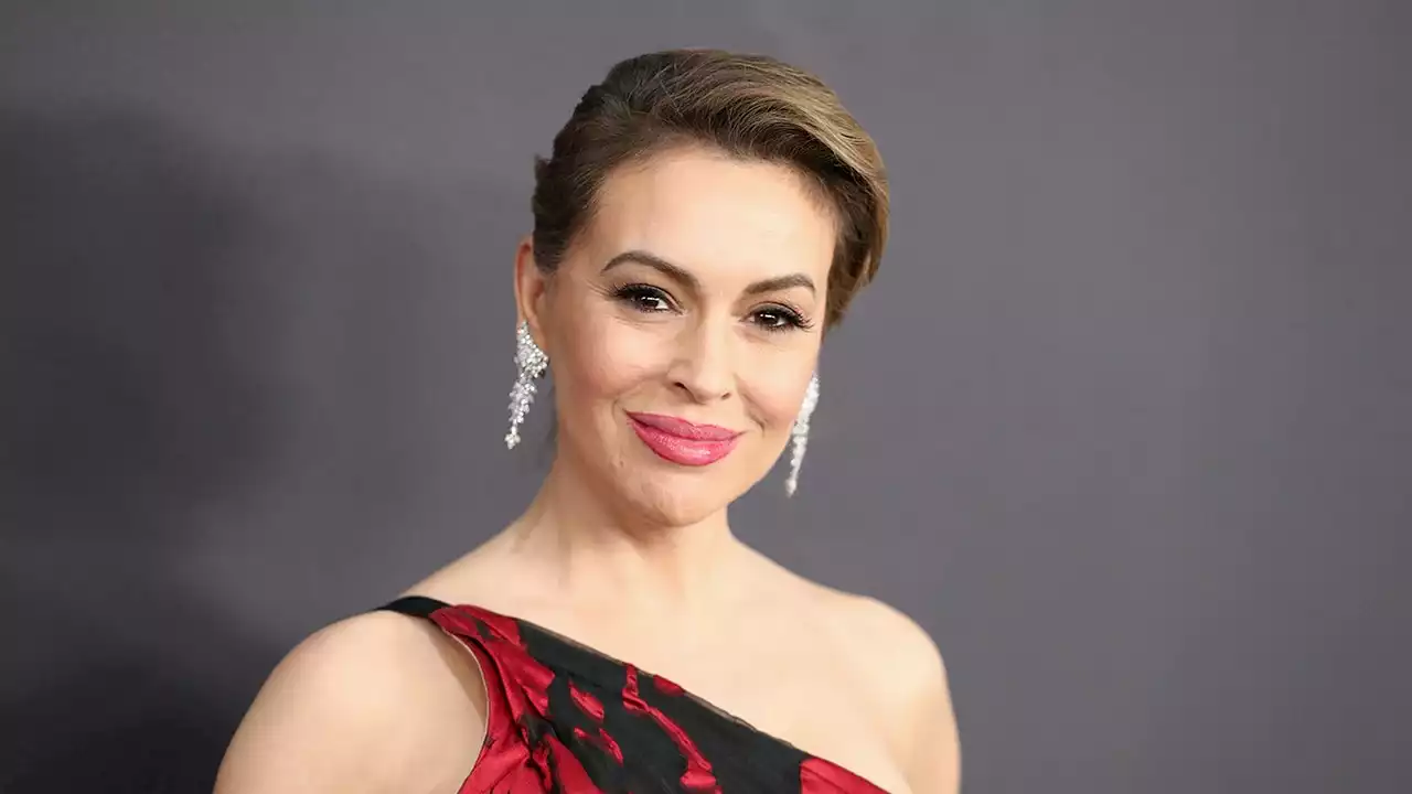 Alyssa Milano reveals a 'progressive' revival of 'Who's the Boss'