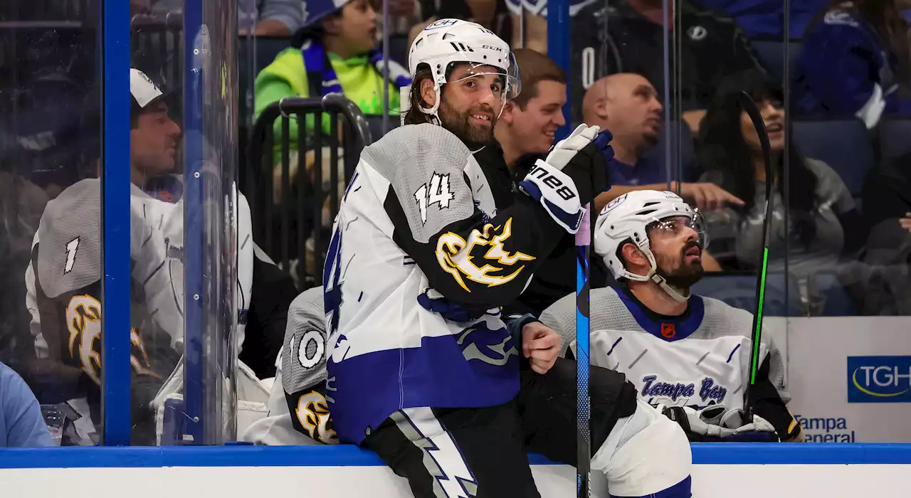 Lightning's Pat Maroon perfectly responds to fat-shaming comment from Bruins broadcaster Jack Edwards