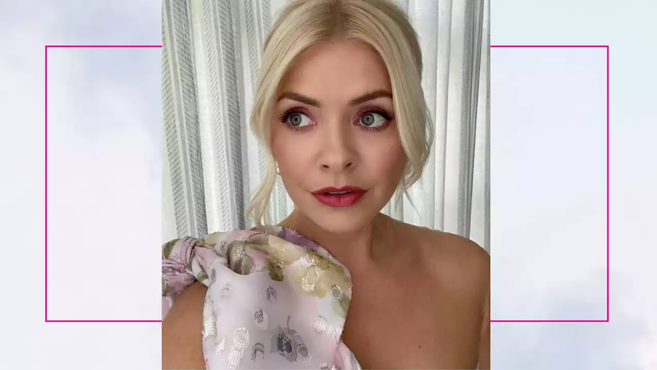 The £21 Lipstick Holly Willoughby Wore For Celebrity Juice Is Beauty Editor-Approved