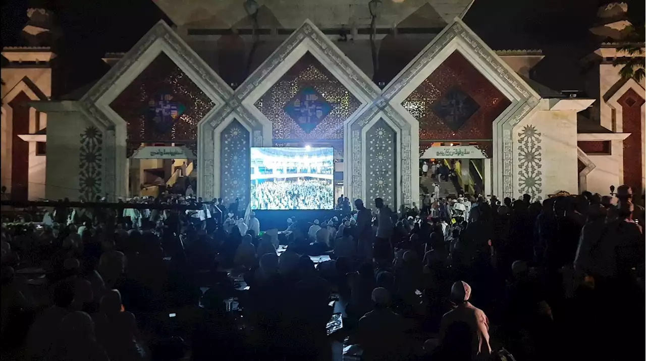 Ribuan Peserta Reuni 212 Sudah Berkumpul di Masjid At-Tin, Lihat