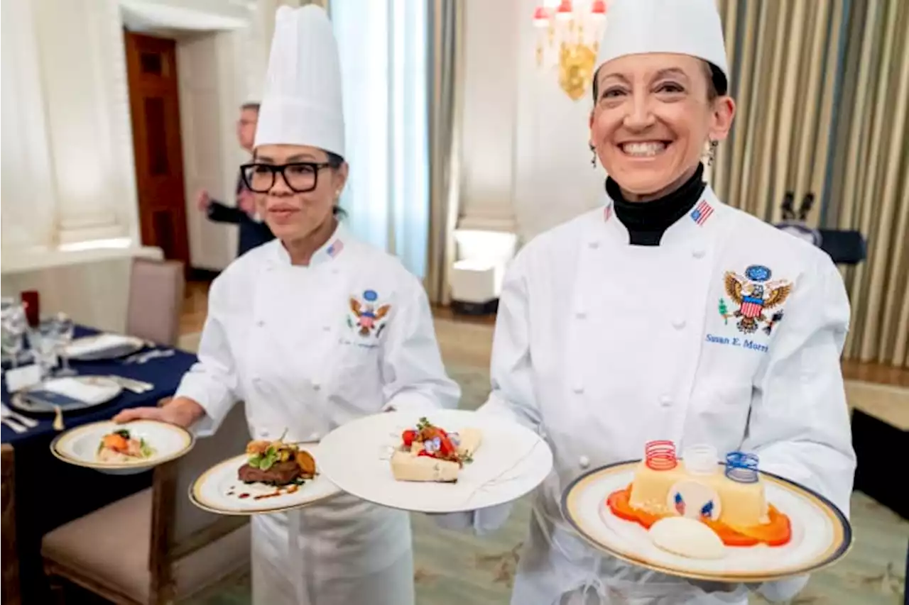 Red, white, blue theme for French White House state dinner