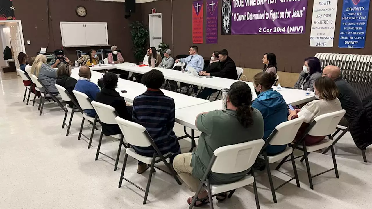 Davis School District community gathers to discuss DOJ settlement concerns