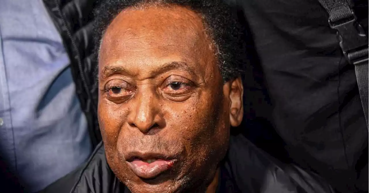 Le légendaire footballeur brésilien Pelé hospitalisé, son entourage se veut rassurant