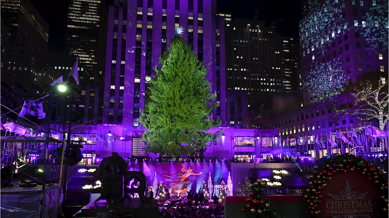 Listen Up Live: Rockefeller Center Christmas Tree Lighting 2022