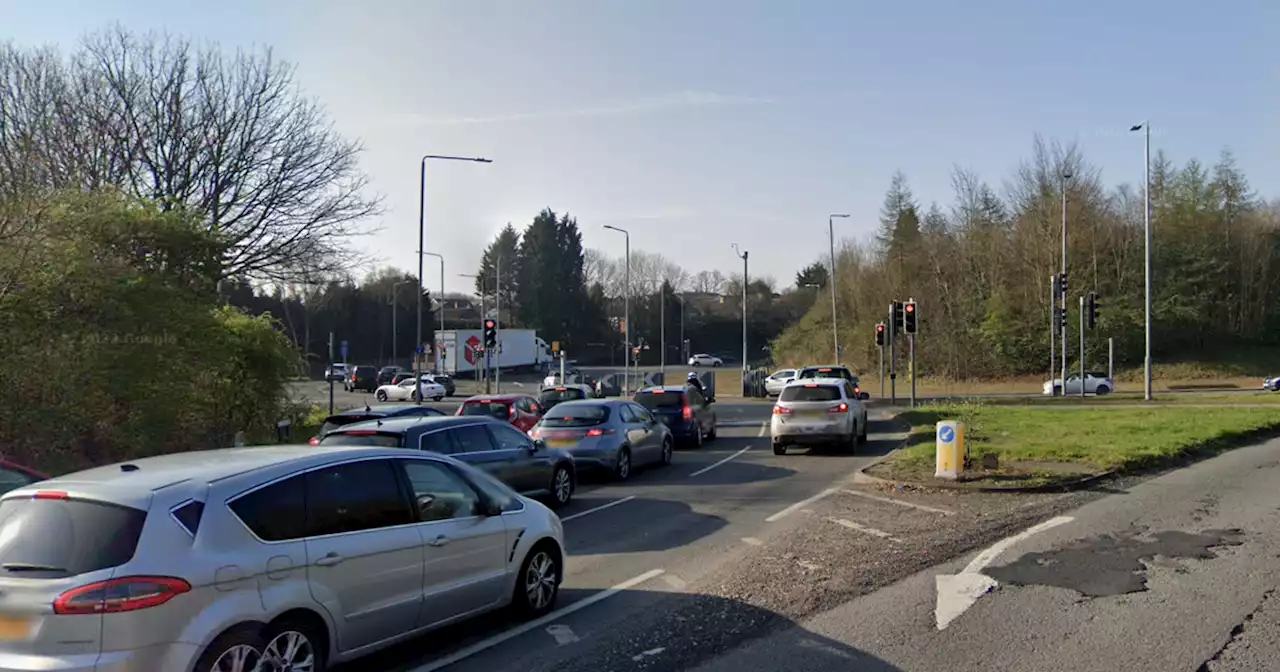 Nuthall Island updates as three vehicle crash causes closure