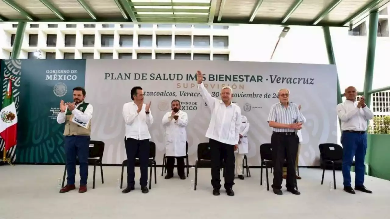 AMLO termina anticipadamente acto de salud en Veracruz para ver el partido del Tri