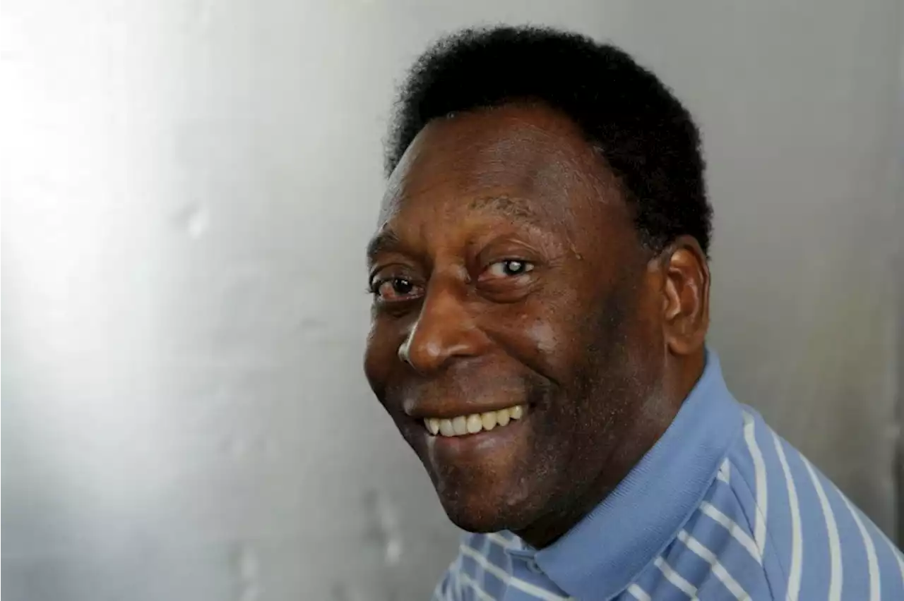 Médico explica estado de saúde de Pelé, que está internado em São Paulo