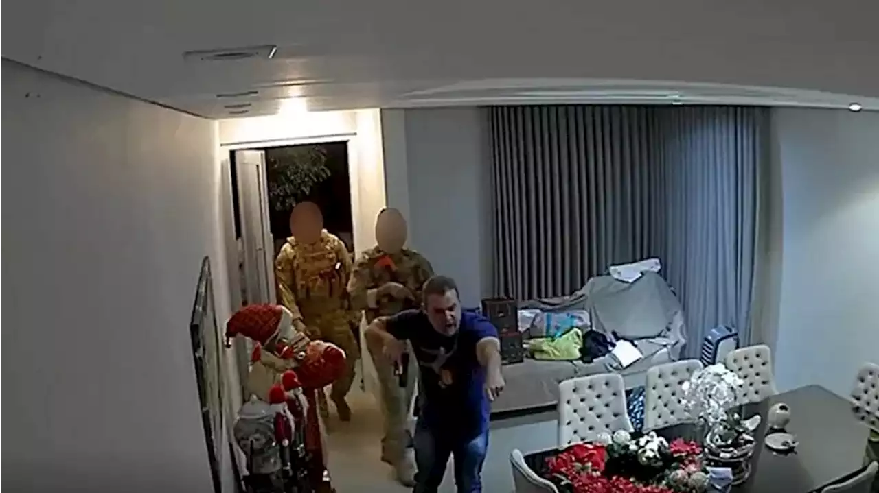 Vídeo: Delegado armado invade casa em condomínio de luxo em Cuiabá (MT) e assusta moradores