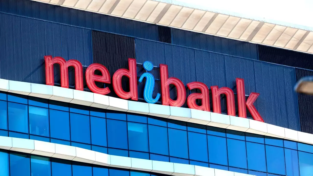 'Folder full' of Medibank customers' information dumped on dark web