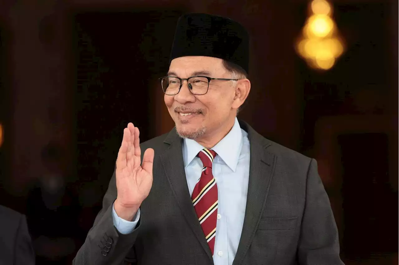 Cabinet line-up almost finalised, King grants Anwar audience on Dec 2