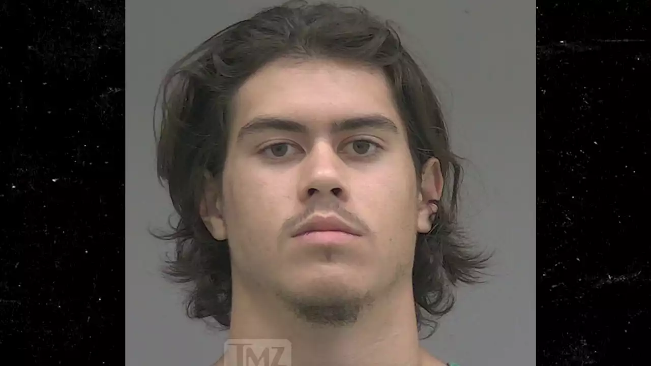 UF QB Jalen Kitna, Jon Kitna's Son, Arrested For Possession Of Child Pornography