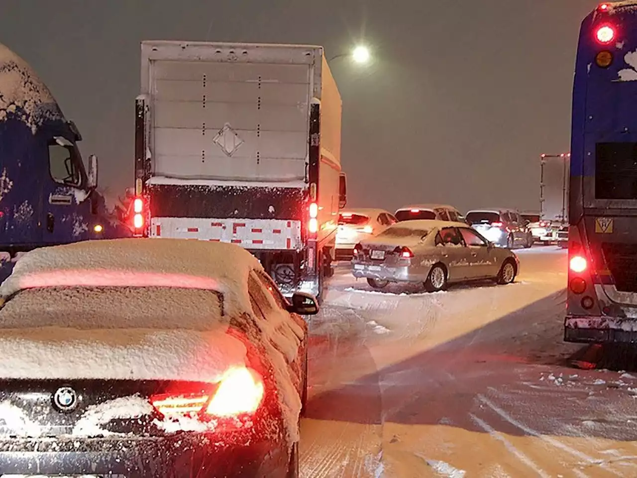 'People with great hearts': Good samaritans provide food, warmth to stranded Metro Vancouver commuters