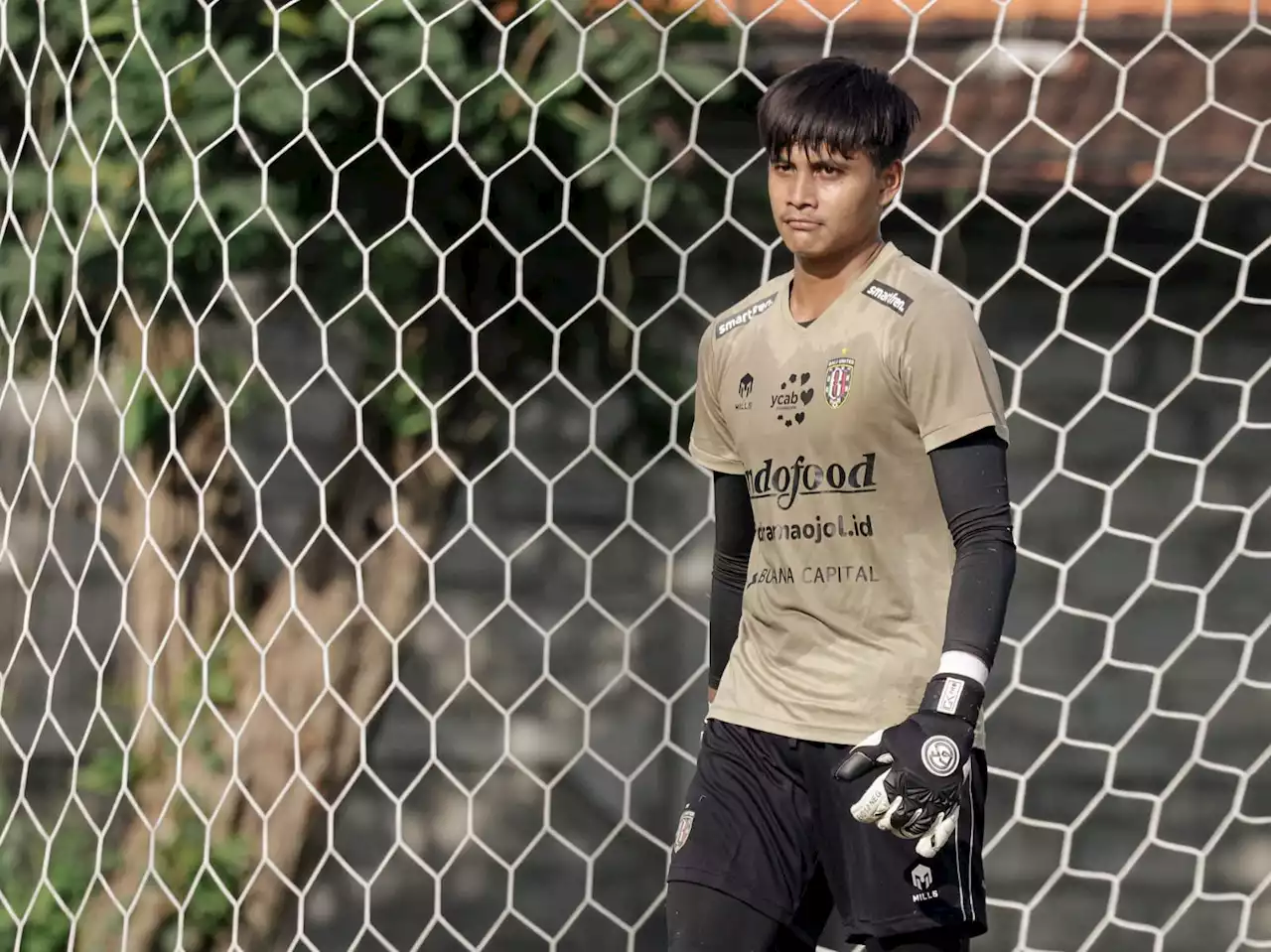 Kiper Rakasurya Mendadak Hilang dari Skuad Bali United, Ada Apa?