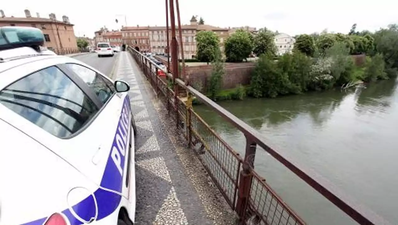 Une femme repêchée dans la rivière après une chute du pont-vieux à Montauban