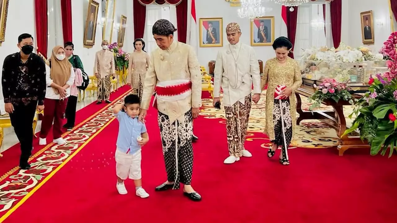 Saat Jokowi Bujuk Anak Kahiyang Ayu yang Tak Mau Pakai Beskap di Akad Nikah Kaesang