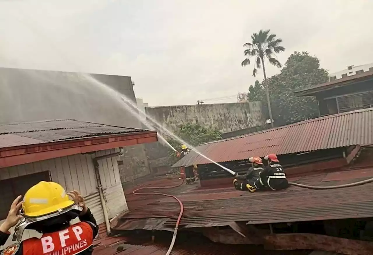 8 hurt in Caloocan warehouse fire