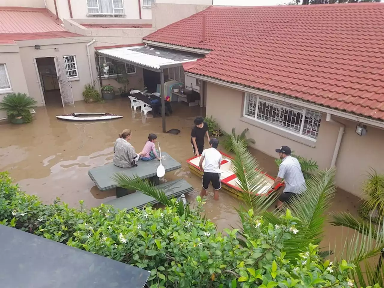 'Everything inside my house is floating': Lenasia residents use boats to rescue neighbours after floods | News24