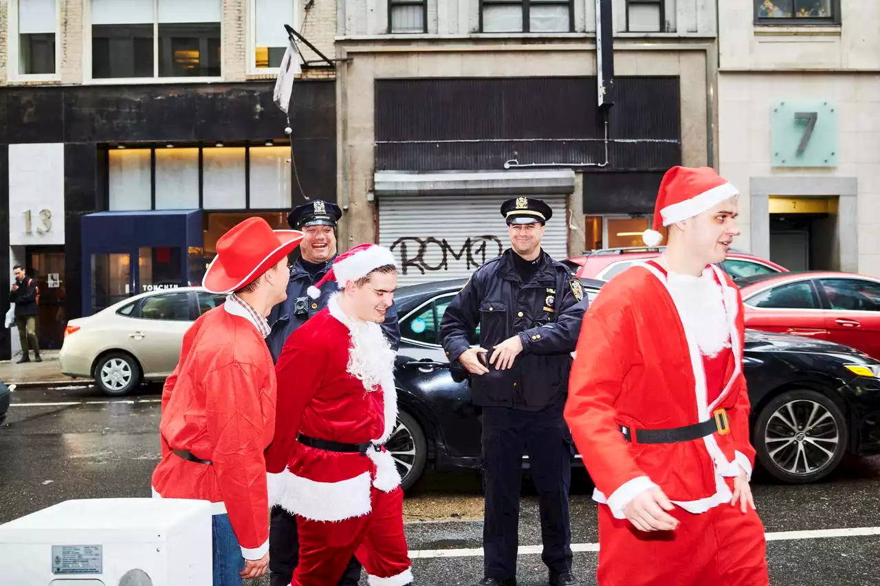 Going to SantaCon? NJ Transit, MTA warn riders — no drinking allowed on board