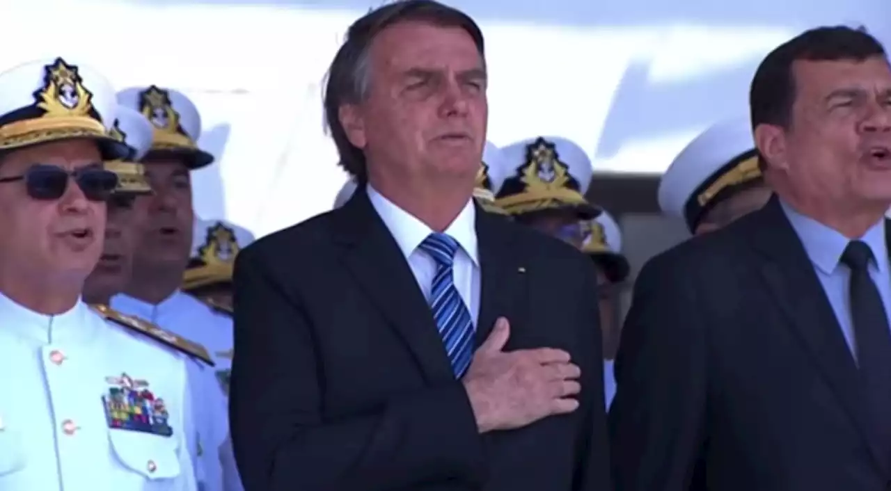 Bolsonaro participa de cerimônia da Marinha | O Antagonista