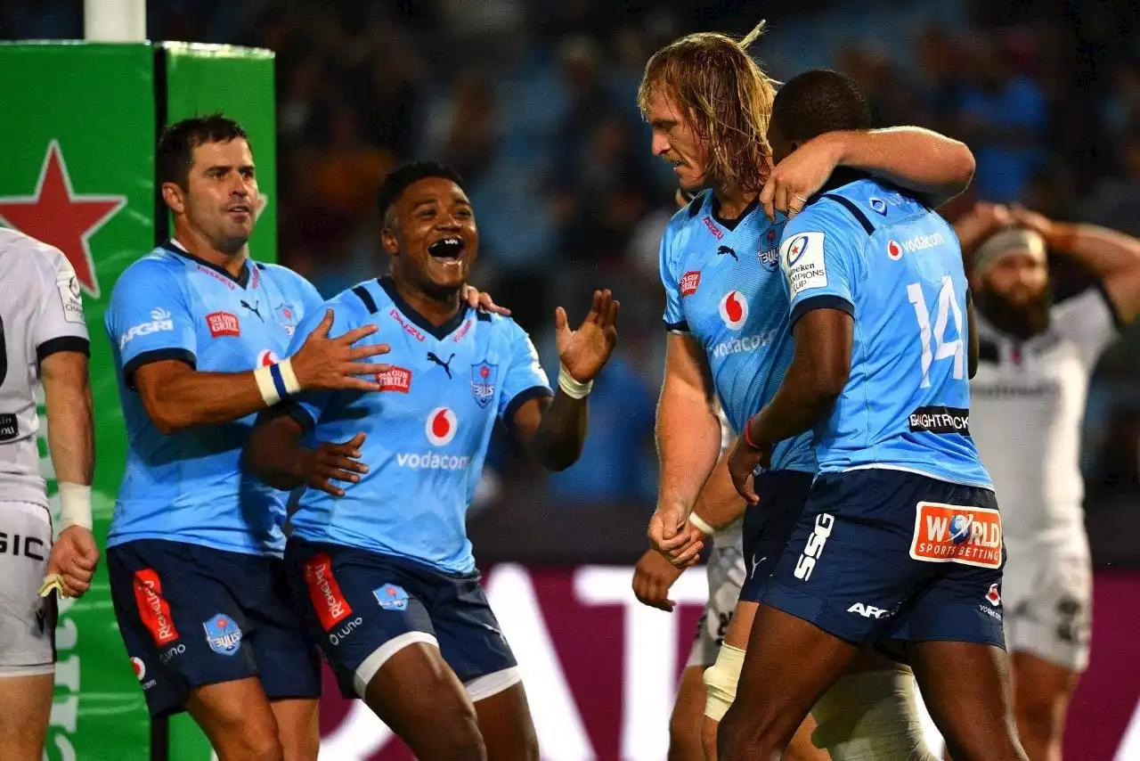 Bulls dig deep to tame Lyon