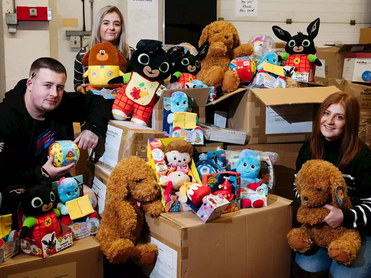 Golden Bear firm makes £1k donation to Star’s toy appeal