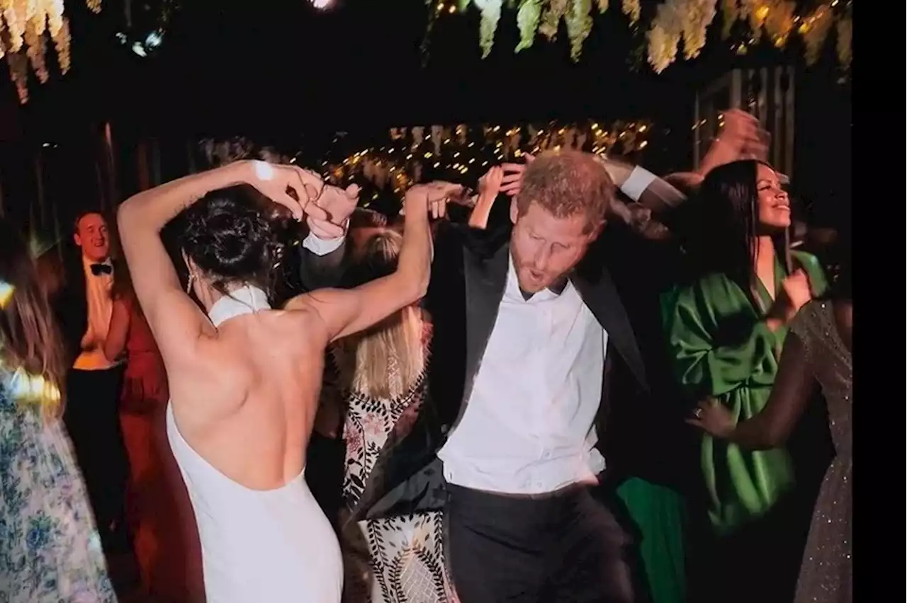 Inside Meg & Harry's wedding as couple reveal first dance song in Netflix trailer