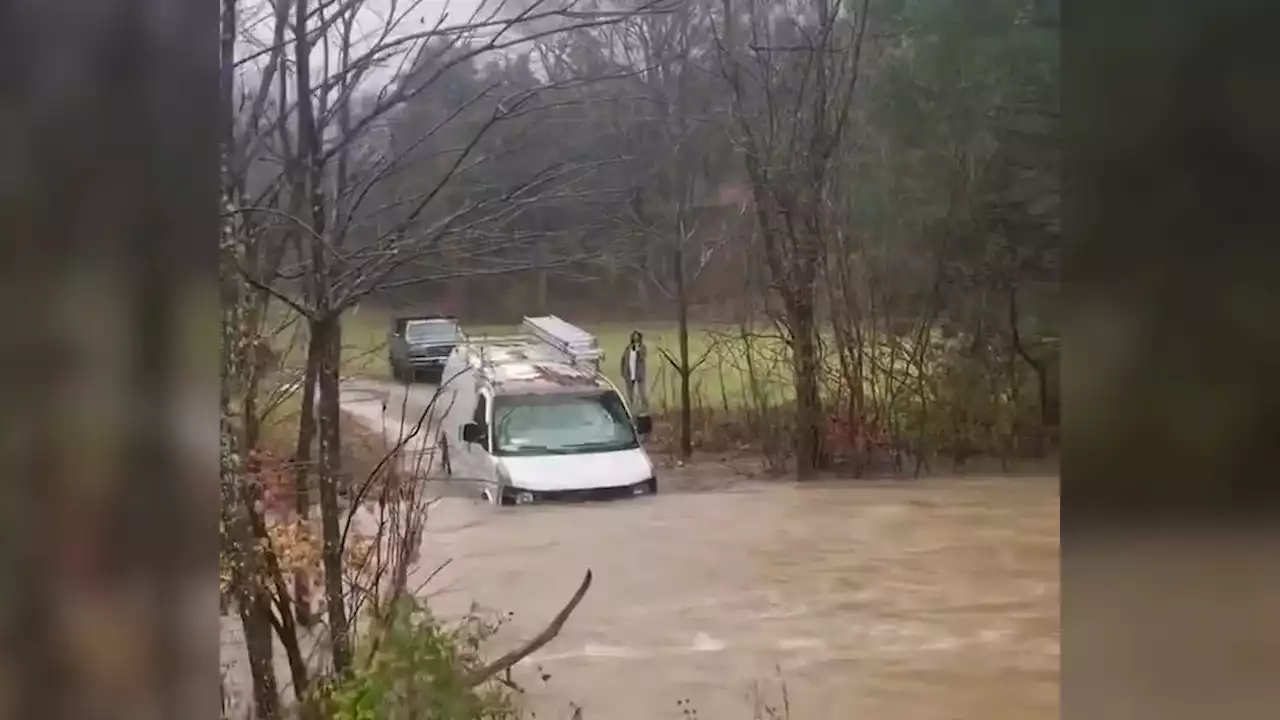 Driver Makes Critical Mistake In Nashville-Area Flooding - Videos from The Weather Channel