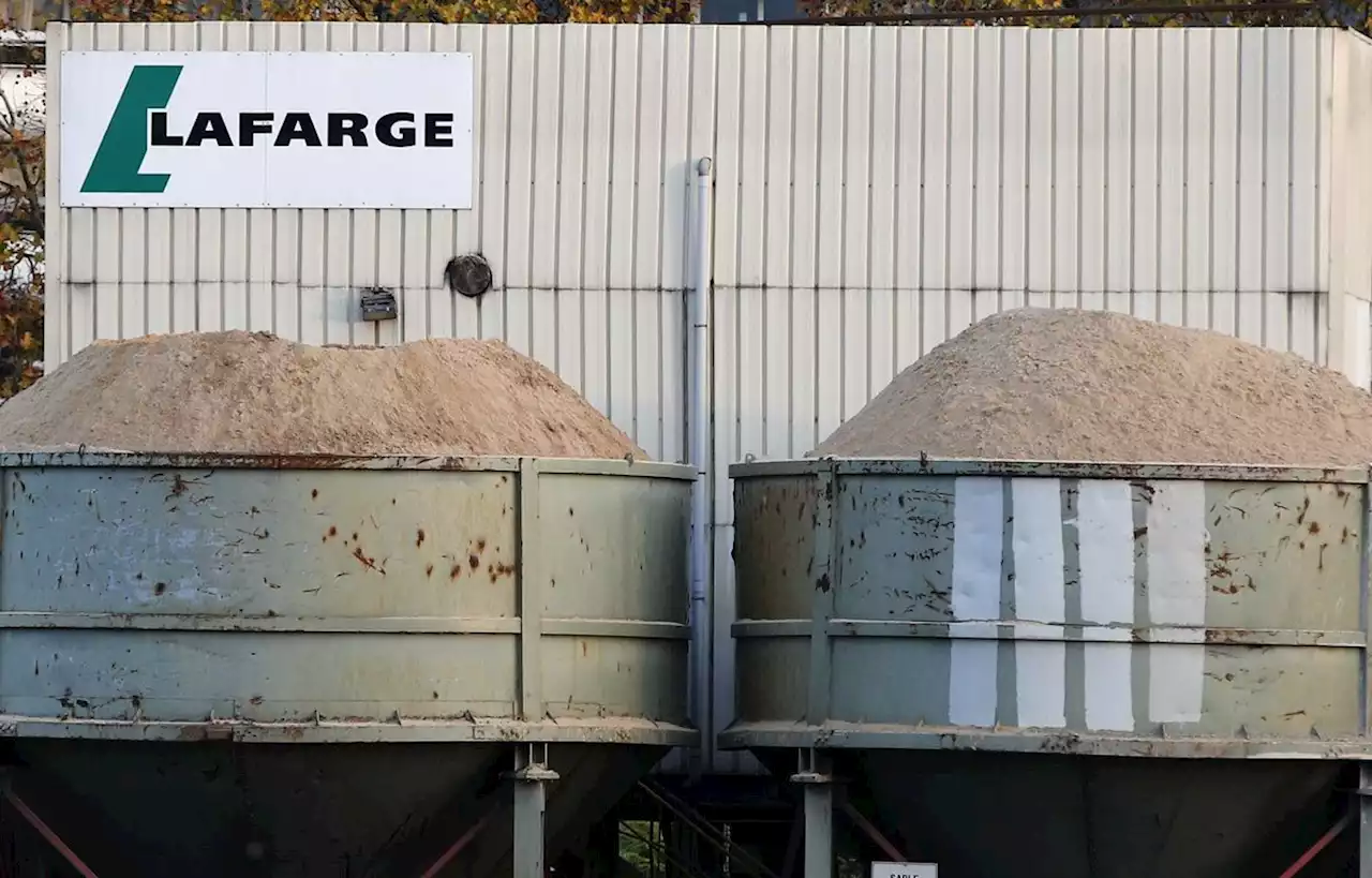 L’usine Lafarge de Bouc-Bel-Air dégradée par des manifestants