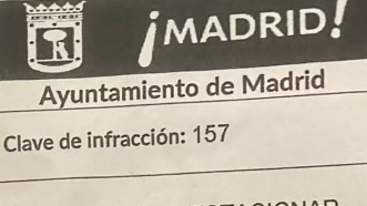 No, no son verdaderas multas de tráfico colgadas en parabrisas: Madrid alerta de una nueva estafa