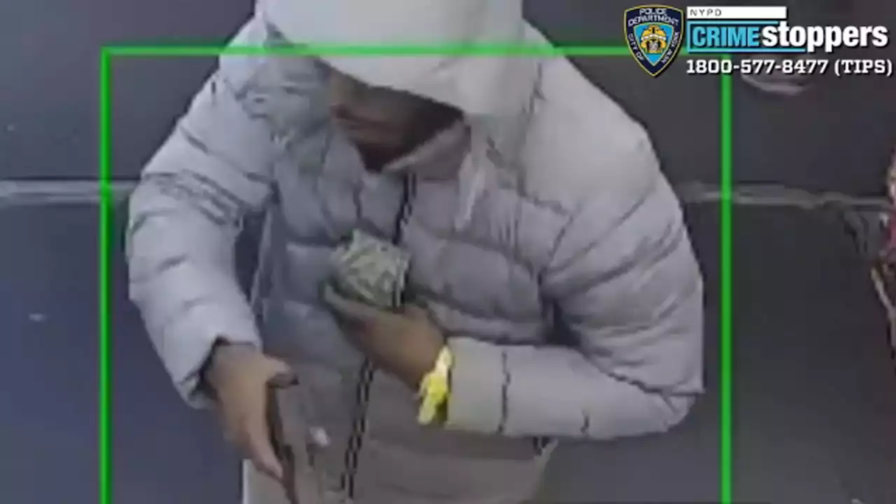 Man robbed Brooklyn grocery store while armed, fled with $6K in cash: Police